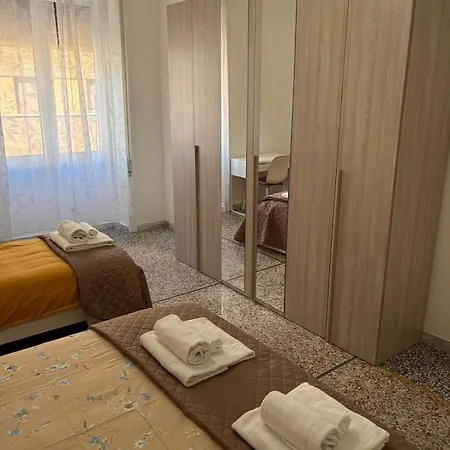 Maison Matilde Piazza Bologna アパート *