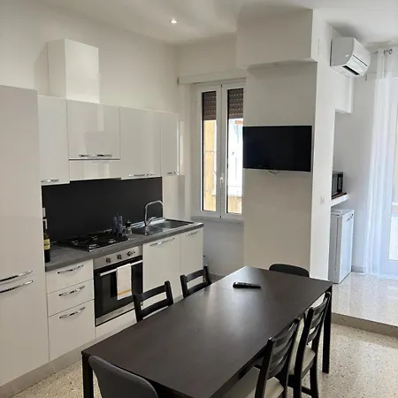 Maison Matilde Piazza Bologna Lägenhet